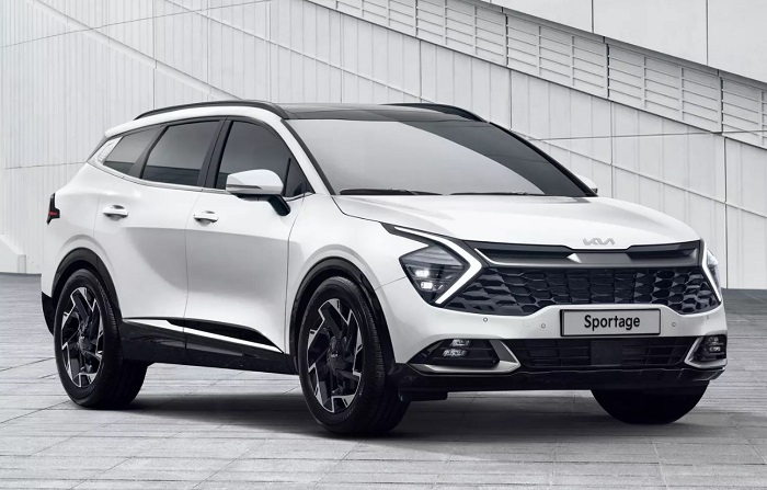 Kia Sportage выпускается с 1992 года/ Фото: motor.ru Kia Sportage выпускается с 1992 года/ Фото: motor.ru