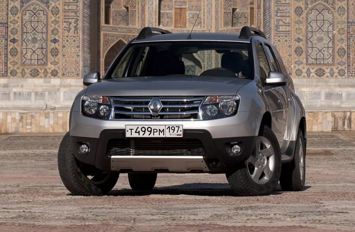 Renault Duster, вид спереди/ Фото: quto.ru Renault Duster, вид спереди/ Фото: quto.ru