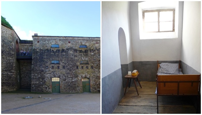 На территории крепости имелась и собственная тюрьма (Festung Ehrenbreitstein, Кобленц). На территории крепости имелась и собственная тюрьма (Festung Ehrenbreitstein, Кобленц).