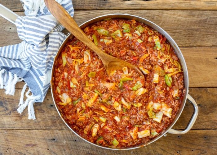 Ленивые голубцы с цветной капустой вместо риса. Фото: barefeetinthekitchen.com. Ленивые голубцы с цветной капустой вместо риса. Фото: barefeetinthekitchen.com.