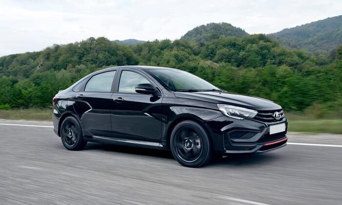 Lada Vesta Sportline является промежуточной версией между Лада Веста и Лада Спорт/ Фото: carsdo.ru Lada Vesta Sportline является промежуточной версией между Лада Веста и Лада Спорт/ Фото: carsdo.ru