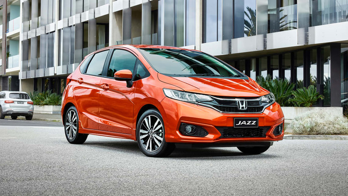 Honda Jazz потребляет мало топлива/ Фото: a1-motors.ru Honda Jazz потребляет мало топлива/ Фото: a1-motors.ru