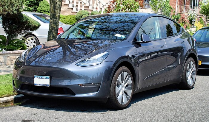 Tesla Model Y в основном покупают в США/ Фото: wikimedia.org Tesla Model Y в основном покупают в США/ Фото: wikimedia.org