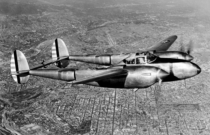 Для своего времени P-38 был революционным истребителем./ Фото: mavink.com Для своего времени P-38 был революционным истребителем./ Фото: mavink.com