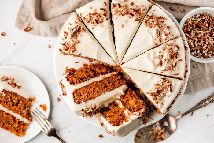 Восхитительно вкусный морковный торт. Фото: garnishandglaze.com. Восхитительно вкусный морковный торт. Фото: garnishandglaze.com.