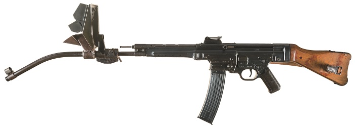 StG 44 для стрельбы из укрытия. Фото: ru.pinterest.com StG 44 для стрельбы из укрытия. Фото: ru.pinterest.com
