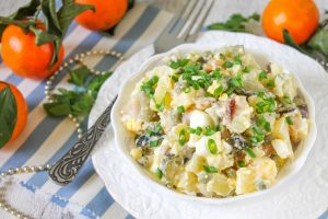 Оливье с копченой скумбрией