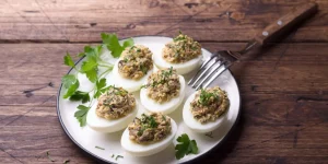 Яйца, фаршированные грибами