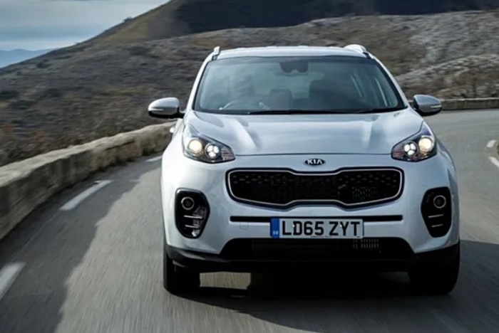 Kia Sportage можно приобрести в автосалонах и с рук/ Фото: auto.rambler.ru Kia Sportage можно приобрести в автосалонах и с рук/ Фото: auto.rambler.ru