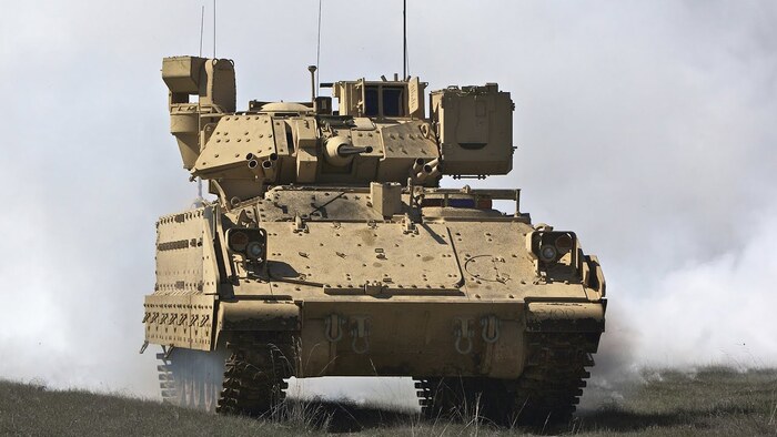 M2 Bradley, «рабочая лошадка» американской армии/ Фото: youtube.com M2 Bradley, «рабочая лошадка» американской армии/ Фото: youtube.com