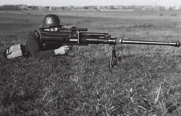 Противотанковое ружьё./ Фото: guns.ru Противотанковое ружьё./ Фото: guns.ru