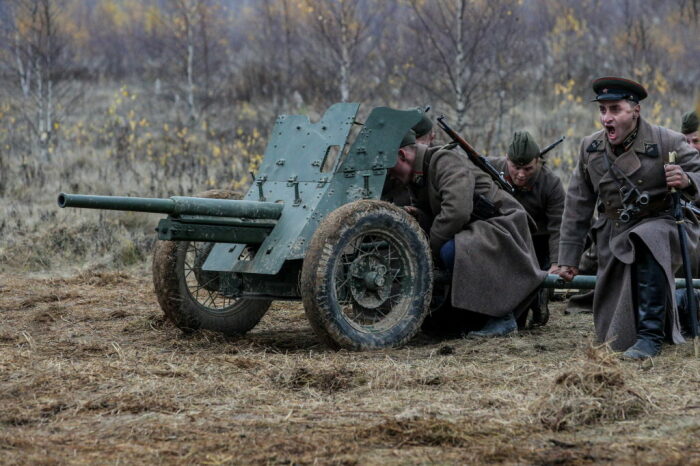 Стрелять старались с флангов. |Фото: last-frontier.ru. Стрелять старались с флангов. |Фото: last-frontier.ru.