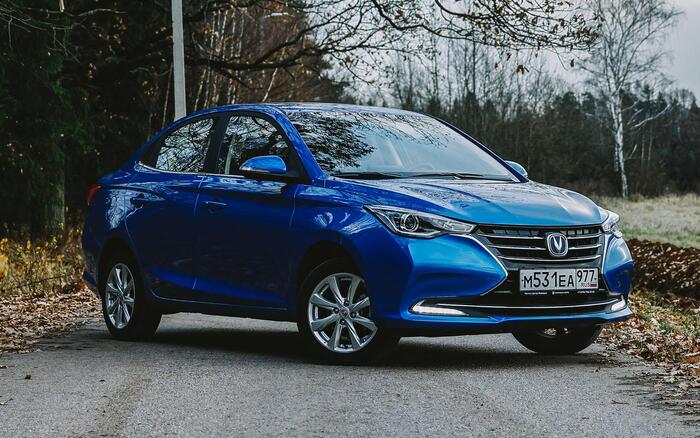 Changan Alsvin имеет бензиновый мотор с 5-скоростной коробкой передач/ Фото: autonews.ru