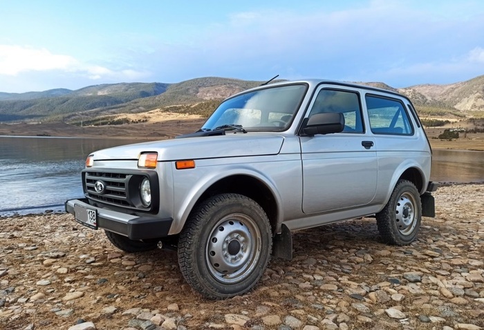 Стоимость новой Lada Niva составляет от 1,218 млн рублей/ Фото: drom.ru Стоимость новой Lada Niva составляет от 1,218 млн рублей/ Фото: drom.ru