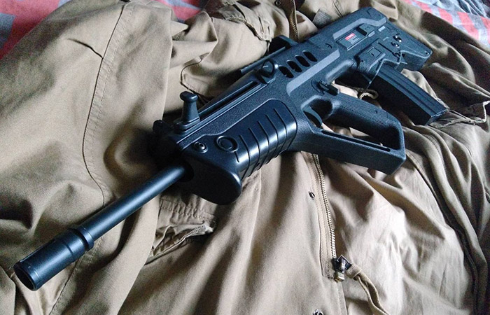 Автомат TAR - высокотехнологичная игрушка./ Фото: guns.allzip.org
