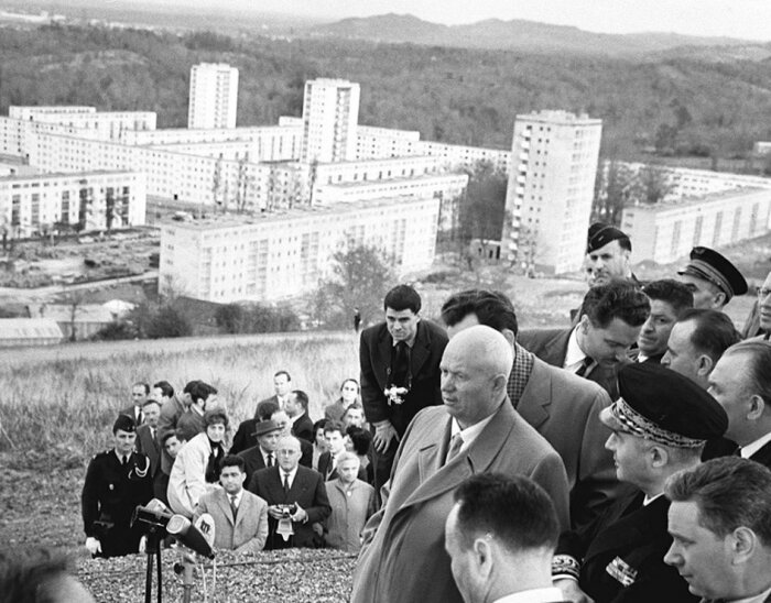 Идея первых панельных домов в СССР принадлежала Хрущеву /Фото:poisknews.ru Идея первых панельных домов в СССР принадлежала Хрущеву /Фото:poisknews.ru