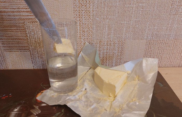 Горячая вода легко распознает настоящее масло! Горячая вода легко распознает настоящее масло!