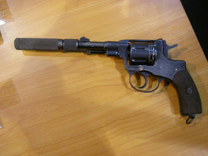 А вот Наганов на самом деле было немного. |Фото: forum.guns.ru.