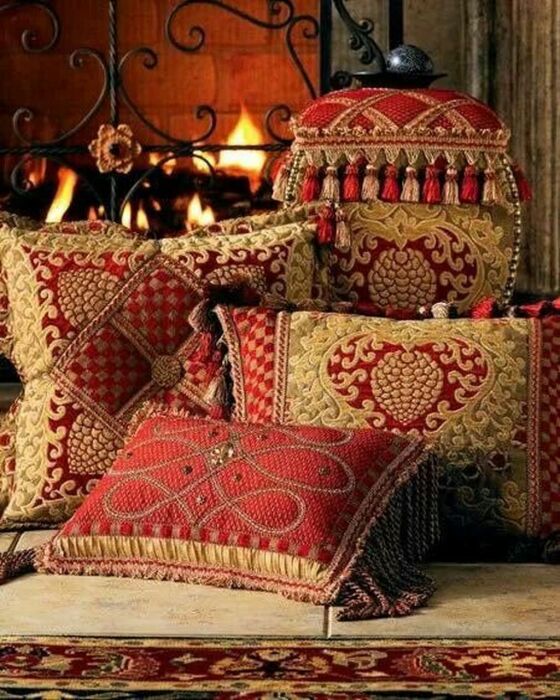 Подушки арабских султанов /Фото:fi.pinterest.com Подушки арабских султанов /Фото:fi.pinterest.com