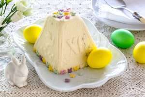 Сырая прессованная пасха