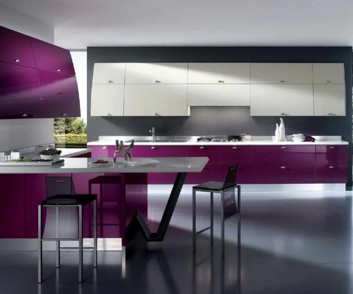 Используйте краску для обливки рабочей зоны на кухне.  Фото: house-interior.net.