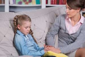 Что делать родителям подростков с депрессией