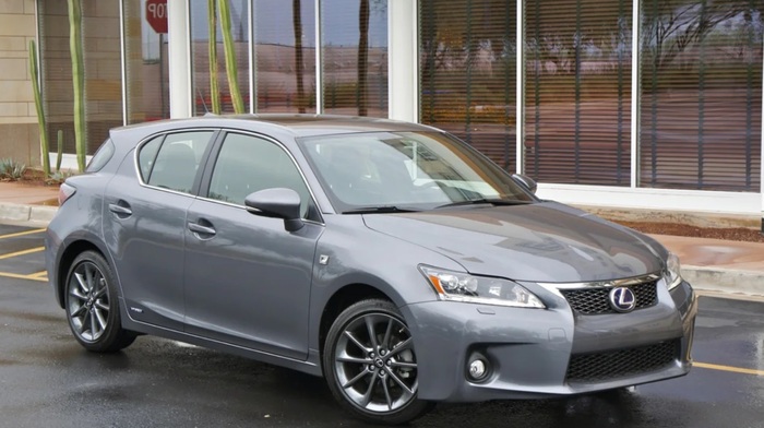 После 2020 года Lexus CT 200h продается в основном лишь в Японии и Австралии/ Фото: yahoo.net После 2020 года Lexus CT 200h продается в основном лишь в Японии и Австралии/ Фото: yahoo.net