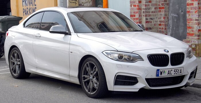 Рейтинг BMW 2-Series составил 88 баллов из сотни/ Фото: wikimedia.org Рейтинг BMW 2-Series составил 88 баллов из сотни/ Фото: wikimedia.org