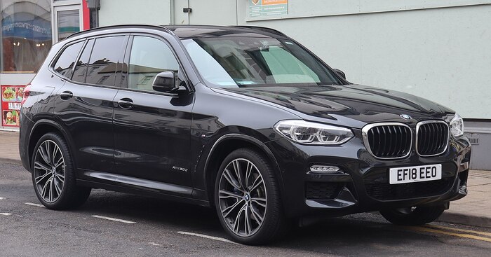 BMW X3 имеет 2-литровый дизельный мотор/ Фото: wikimedia.org BMW X3 имеет 2-литровый дизельный мотор/ Фото: wikimedia.org