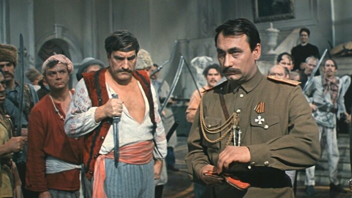 Назар Дума в обличии белого офицера. /Фото: imperiyaroz.ru. Назар Дума в обличии белого офицера. /Фото: imperiyaroz.ru.