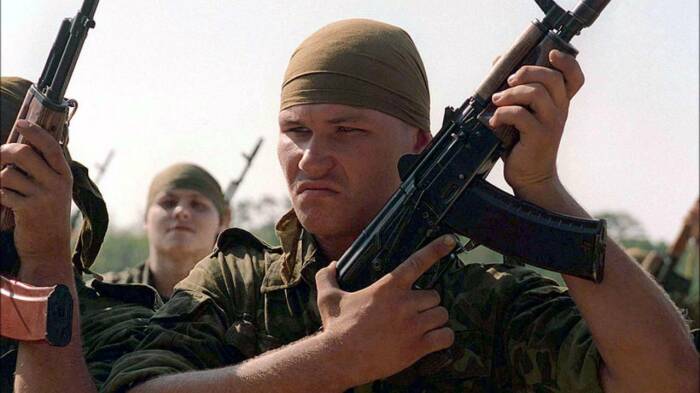 Использовался автомат и в специальных силах. |Фото: guns.ru. Использовался автомат и в специальных силах. |Фото: guns.ru.
