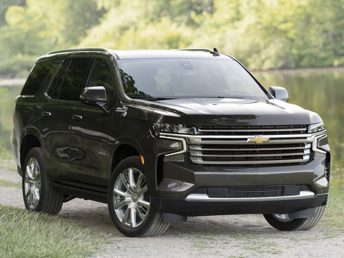 Chevrolet Tahoe, мощный и комфортный/ Фото: drom.ru Chevrolet Tahoe, мощный и комфортный/ Фото: drom.ru
