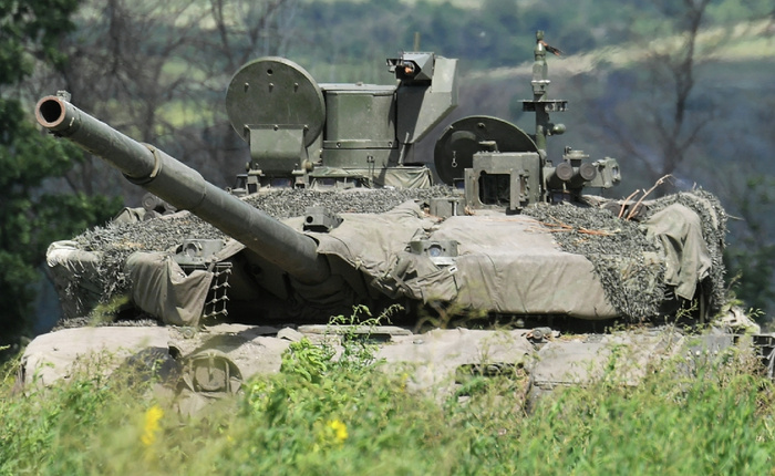 Т-90М «Прорыв», эффективный и функциональный/ Фото: multi-admin.ru Т-90М «Прорыв», эффективный и функциональный/ Фото: multi-admin.ru