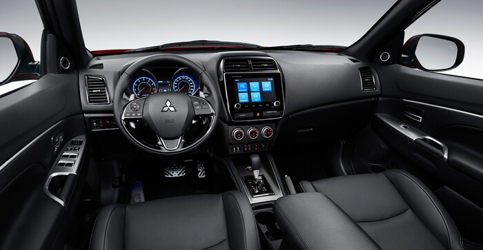 Внутреннее убранство Mitsubishi ASX/ Фото: carnovo.com Внутреннее убранство Mitsubishi ASX/ Фото: carnovo.com