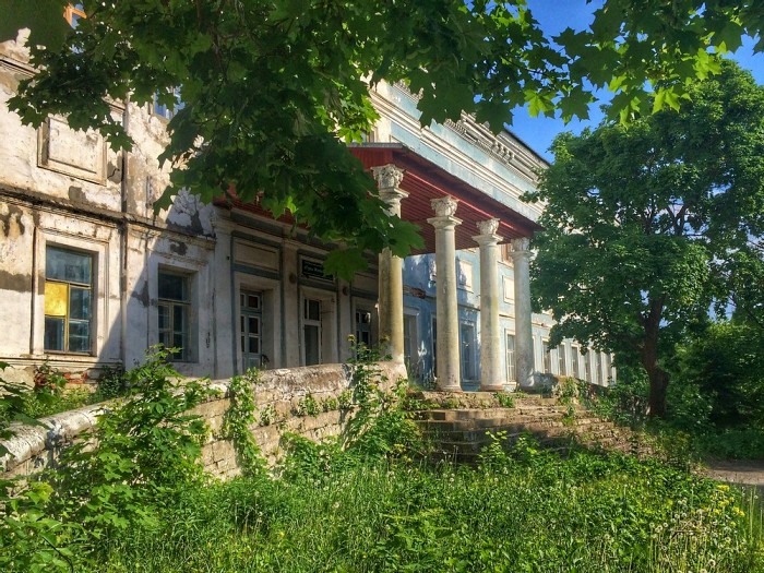 Та самая усадьба Баташева. /Фото: yavampokaju.ru Та самая усадьба Баташева. /Фото: yavampokaju.ru