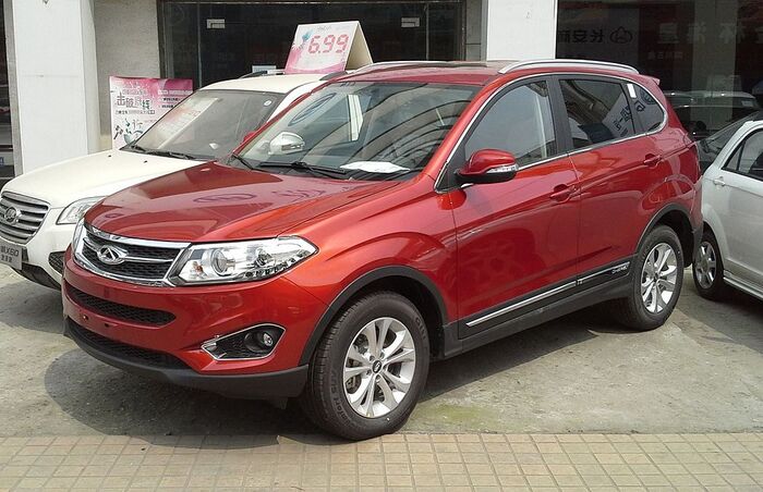 Ржавчина на Chery Tiggo 5 может появиться в задней части багажника, на капоте и в некоторых других местах/ Фото: wikimedia.org Ржавчина на Chery Tiggo 5 может появиться в задней части багажника, на капоте и в некоторых других местах/ Фото: wikimedia.org