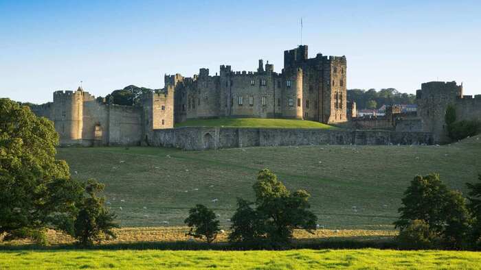 Построенный норманнами замок Алник/ Фото: visitnorthumberland.com Построенный норманнами замок Алник/ Фото: visitnorthumberland.com