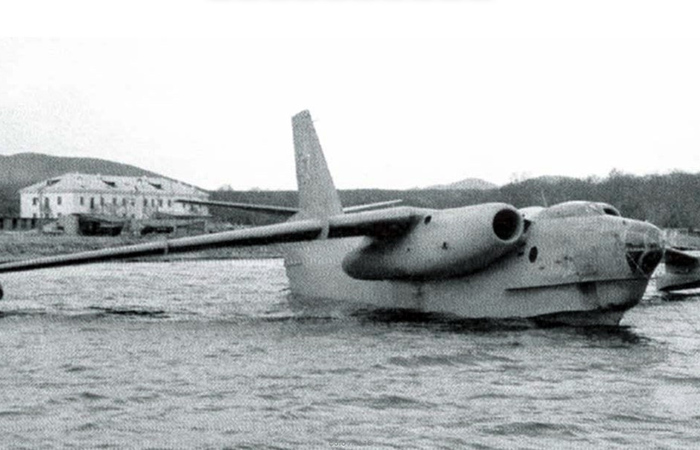 Летающая лодка Бе-10./ Фото: navy.su Летающая лодка Бе-10./ Фото: navy.su