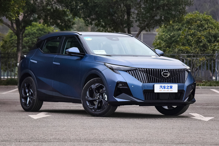 GAC GS3 оборудован полноприводной подвеской/ Фото: motor.ru GAC GS3 оборудован полноприводной подвеской/ Фото: motor.ru