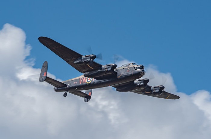 Avro Lancaster имел рекордную грузоподъемность/ Фото: simpleflyingimages.com Avro Lancaster имел рекордную грузоподъемность/ Фото: simpleflyingimages.com