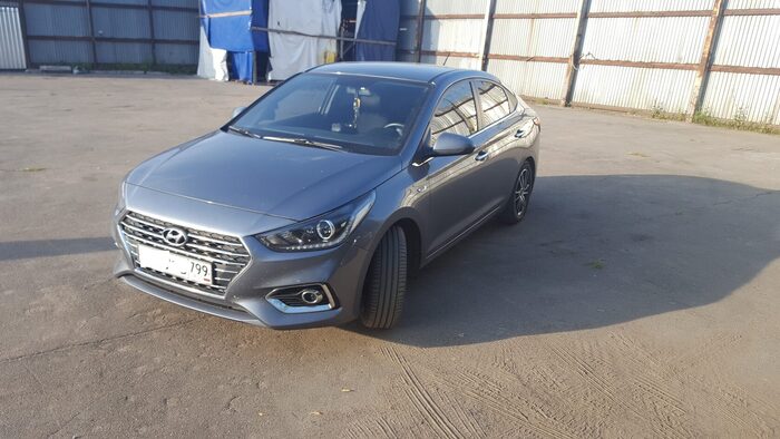 Hyundai Solaris II снабжен мотором, развивающим мощность 100 л. с./ Фото: buticar.com Hyundai Solaris II снабжен мотором, развивающим мощность 100 л. с./ Фото: buticar.com