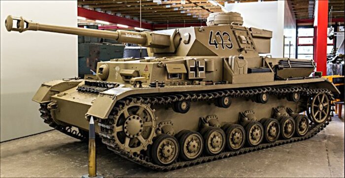 Panzerkampfwagen IV стрелял снарядами калибра 75 мм/ Фото: tank-photographs.s3-website-eu-west-1.amazonaws.com Panzerkampfwagen IV стрелял снарядами калибра 75 мм/ Фото: tank-photographs.s3-website-eu-west-1.amazonaws.com