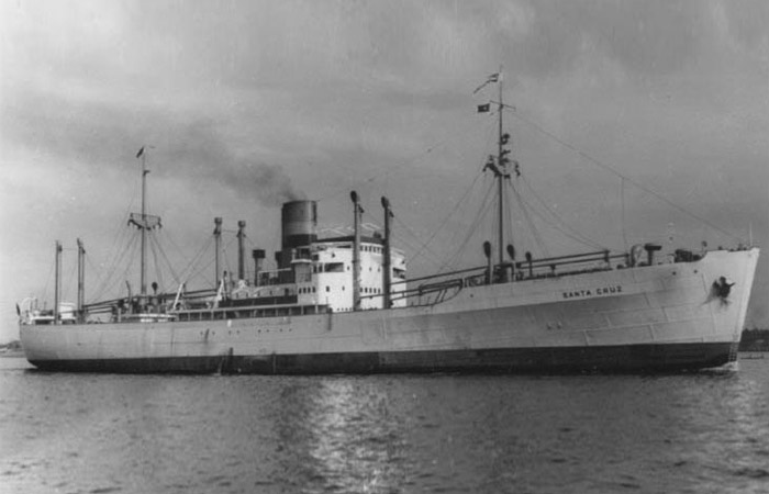 Вспомогательный крейсер «Тор», бывший грузовой корабль «Санта Круз»./ Фото: wikipedia.org Вспомогательный крейсер «Тор», бывший грузовой корабль «Санта Круз»./ Фото: wikipedia.org