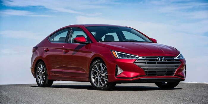 Hyundai Elantra 2019 года стоит около 1,6 млн рублей/ Фото: master.shop Hyundai Elantra 2019 года стоит около 1,6 млн рублей/ Фото: master.shop