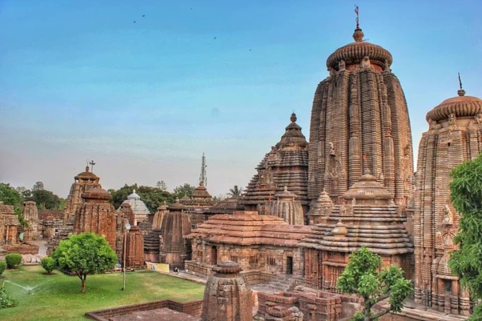 Храмовый комплекс Лингарадж состоит из 150 строений. | Фото: bhubaneswartourism.in. Храмовый комплекс Лингарадж состоит из 150 строений. | Фото: bhubaneswartourism.in.