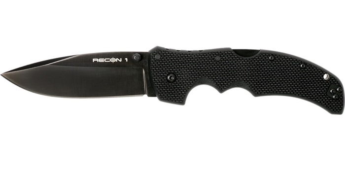 Cold Steel Recon 1 Spear Point снабжен удобными выемками для пальцев/ Фото: nozhikov.ru Cold Steel Recon 1 Spear Point снабжен удобными выемками для пальцев/ Фото: nozhikov.ru