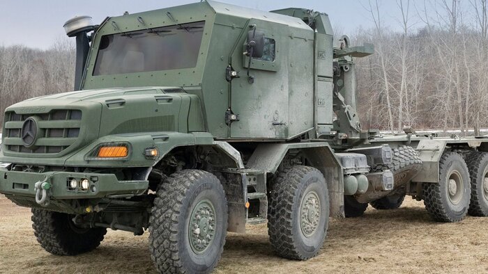 Mercedes Benz ZETROS 6х6 может работать на любом бездорожье/ Фото: daimlertruck.com Mercedes Benz ZETROS 6х6 может работать на любом бездорожье/ Фото: daimlertruck.com