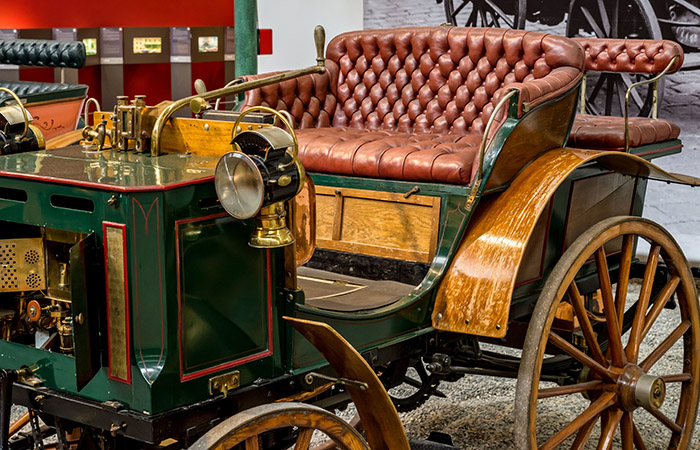 Переднемоторный Panhard-Levassor./ Фото: wikimedia.orgu Переднемоторный Panhard-Levassor./ Фото: wikimedia.orgu