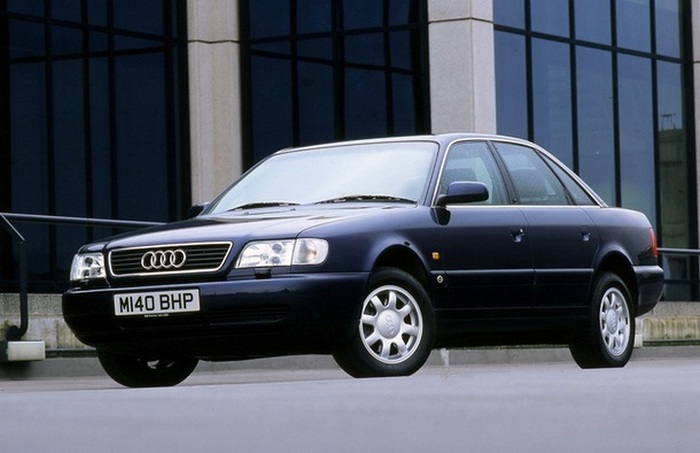 Audi A6 имеет оцинкованные кузовные панели и алюминиевые компоненты/ Фото: wroom.ru Audi A6 имеет оцинкованные кузовные панели и алюминиевые компоненты/ Фото: wroom.ru