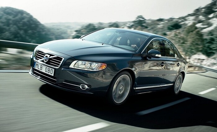 Volvo S80 II поколения начали выпускать в 1998 году/ Фото: kolesa.ru Volvo S80 II поколения начали выпускать в 1998 году/ Фото: kolesa.ru